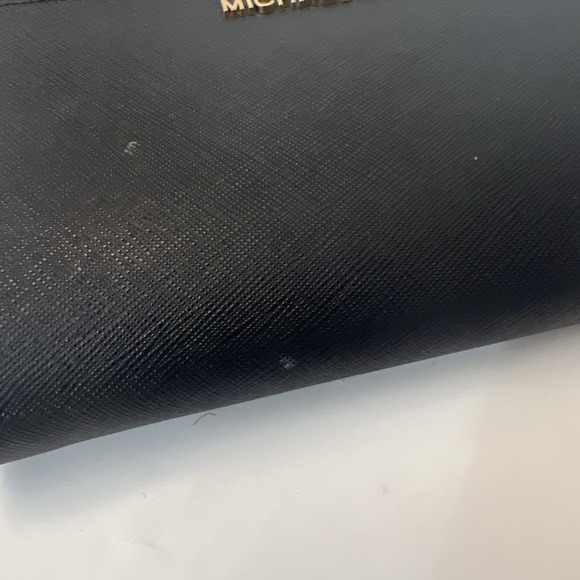 Michael Kors Jet Set Double Zip Wristlet Black Saffiano Leather 7.25 4.5 Wallet - Picture 8 of 8